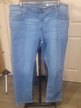 George Relaxed Fit Jeans in Light Blue